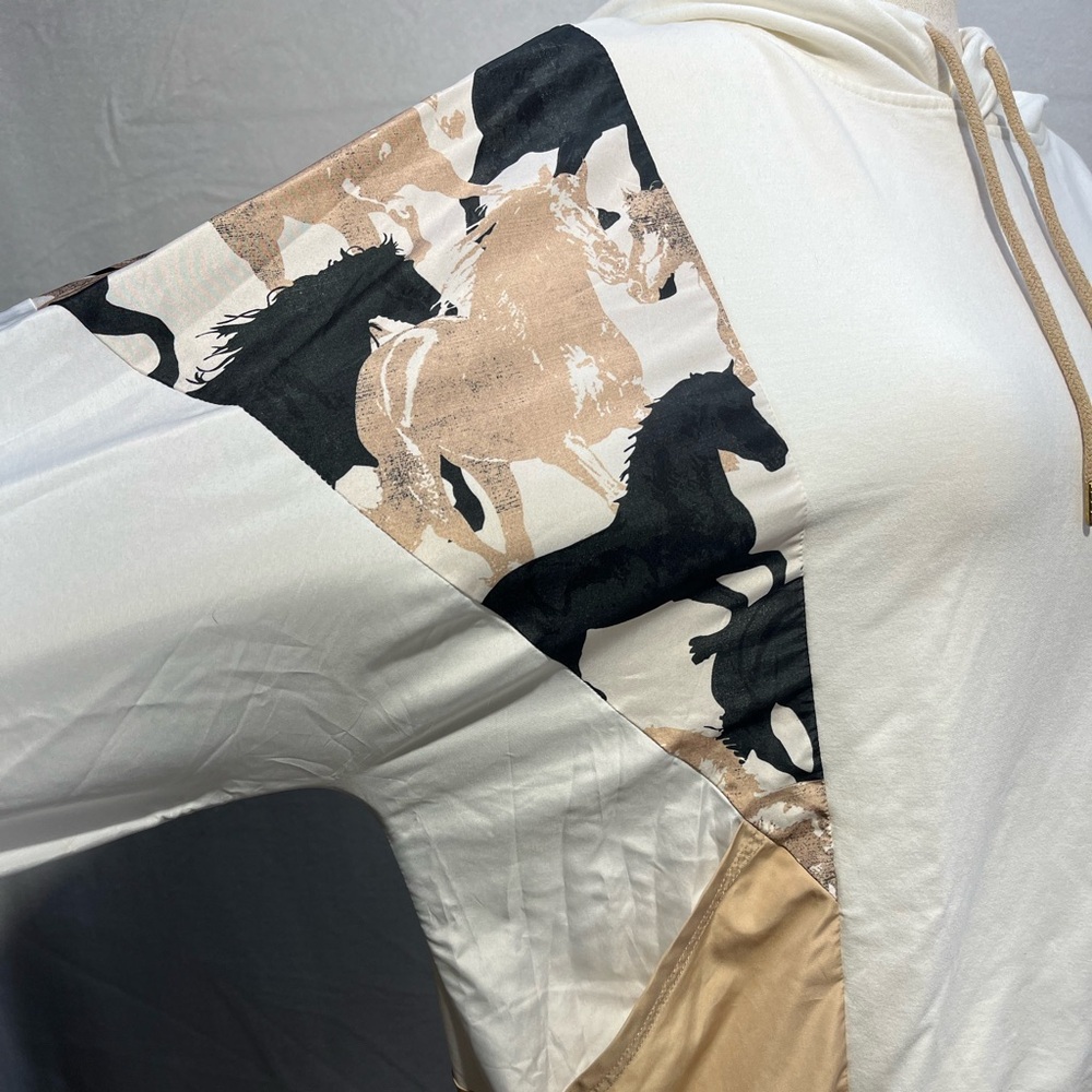 Beach Riot Stella Popover Jacket- Taupe Horse
